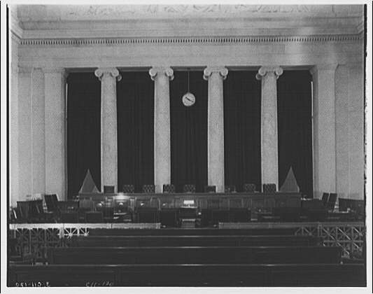 The US Supreme Court building in Washington D.C., with generic drug packaging in the foreground, symbolising the legal decision impacting pharmaceutical markets.