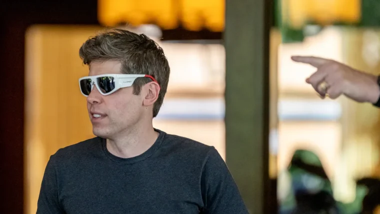 Sam Altman and Elon Musk in a split image, representing their differing views on the practicality of space-based data centers for AI.